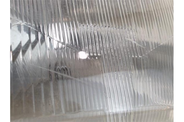 Recambio de faro delantero dcho para citroen bx berlina referencia OEM IAM 95587065  