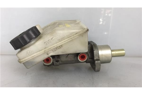 Recambio de bomba freno para peugeot 206 1.9 d referencia OEM IAM 4601F8 3212043213 4601J2 , PEUGEOT