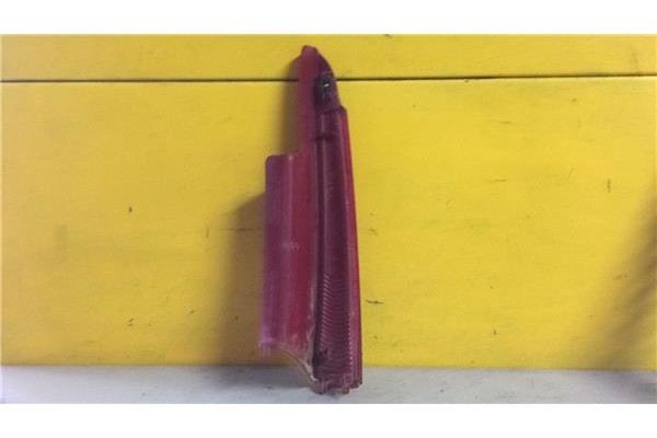 Recambio de piloto trasero izquierdo para citroen c4 berlina 1.4 collection referencia OEM IAM 9655863880  