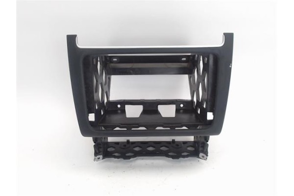 Recambio de embellecedor consola central para volkswagen polo v (6r1) 1.2 sport referencia OEM IAM 6R0858005D  
