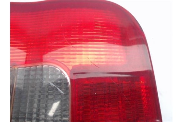 Recambio de piloto trasero derecho para opel combo (corsa b) referencia OEM IAM 1223531  