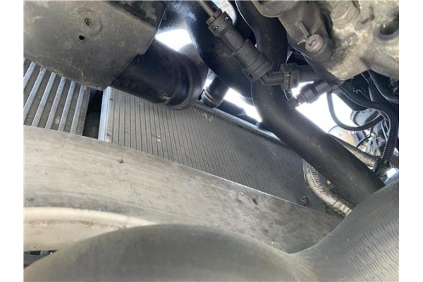 Recambio de radiador para citroen c5 tourer 2.0 business class referencia OEM IAM 1330W5  
