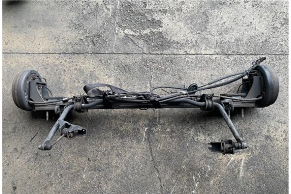 Recambio de puente trasero para nissan nv200 /evalia (m20/m) 1.5 nv200 furgón comfort referencia OEM IAM 43010JX01A  