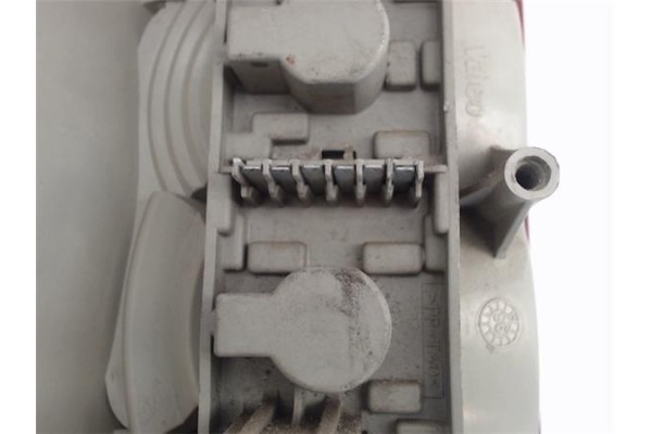 Recambio de piloto trasero derecho para opel combo (corsa b) referencia OEM IAM 1223531  
