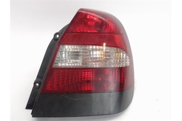 Recambio de piloto trasero derecho para daewoo nubira berlina referencia OEM IAM 0311001420  