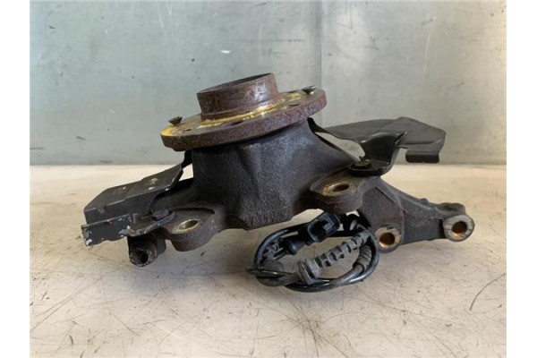 Recambio de mangueta delantero derecha para fiat punto / grande punto (199) 1.2 referencia OEM IAM 51776377  