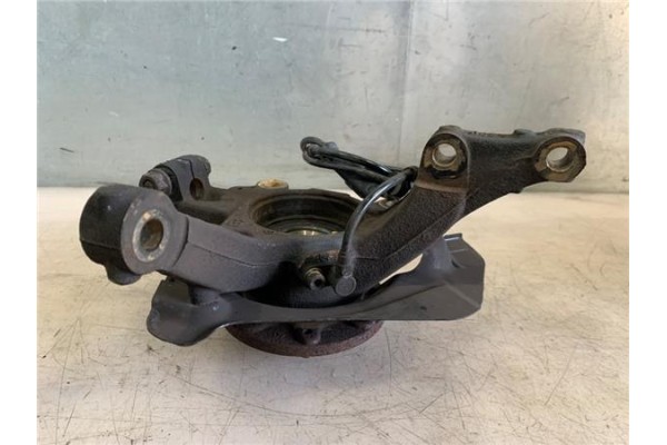 Recambio de mangueta delantero derecha para fiat punto / grande punto (199) 1.2 referencia OEM IAM 51776377  