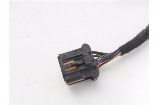 Recambio de retrovisor electrico izquierdo para citroen c5 tourer 2.0 business class referencia OEM IAM 96574424T4 8153SP 