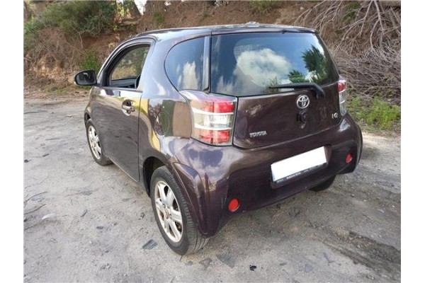 toyota iq (nuj1/ngj1/kgj1) del año 2009