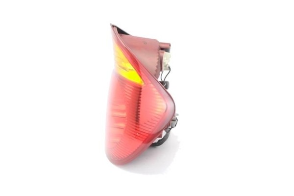 Recambio de piloto trasero derecho para hyundai accent (lc) 1.3 referencia OEM IAM 9240225710 92402257 