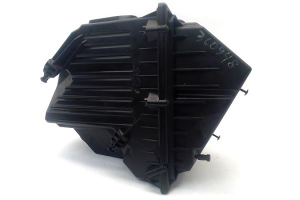 Recambio de carcasa filtro aire para land rover discovery sport 2.0 basis fwd referencia OEM IAM GJ329600AD  