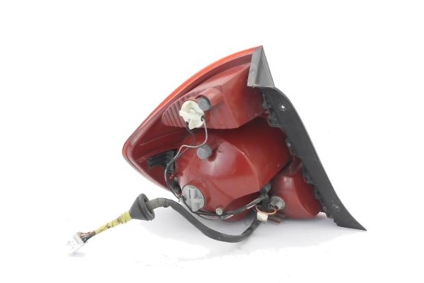 Recambio de piloto trasero derecho para hyundai accent (lc) 1.3 referencia OEM IAM 9240225710 92402257 