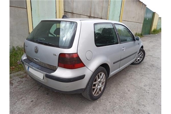 volkswagen golf iv berlina (1j1) del año 1999