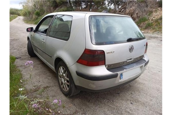 volkswagen golf iv berlina (1j1) del año 1999