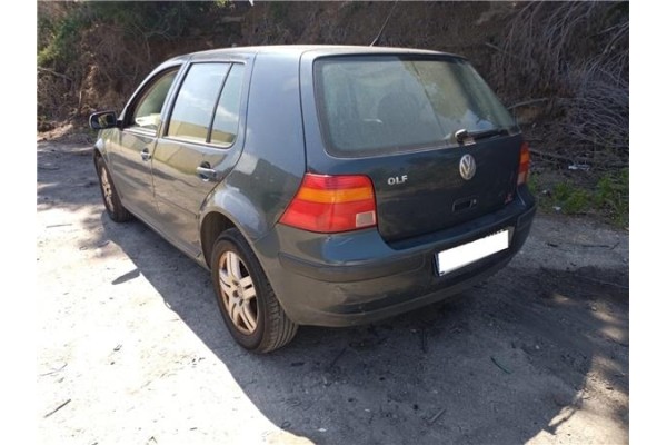 volkswagen golf iv berlina (1j1) del año 2003