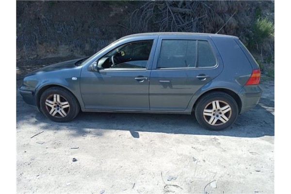 volkswagen golf iv berlina (1j1) del año 2003