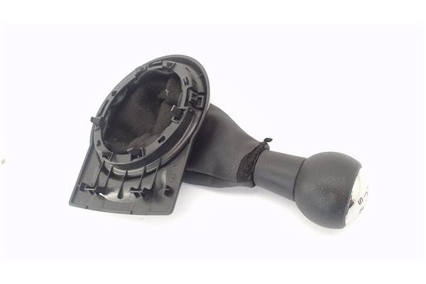 Recambio de pomo palanca cambio para citroen c4 coupe 1.6 vtr plus referencia OEM IAM 9652806777  