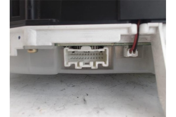Recambio de cuadro completo para mazda 3 sedán (bk) 1.6 di turbo referencia OEM IAM 4SBN9KB  