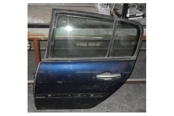 Recambio de puerta trasero izquierda para renault megane ii (bm0/1_, cm0/1_) 1.6 16v (bm0c, cm0c) referencia OEM IAM   