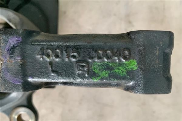 Recambio de mangueta delantero izquierda para nissan qashqai +2 (jj10) 1.5 acenta referencia OEM IAM 40015JD000 BSP25596 40015JG