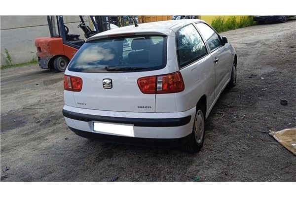 seat ibiza (6k1) del año 2001