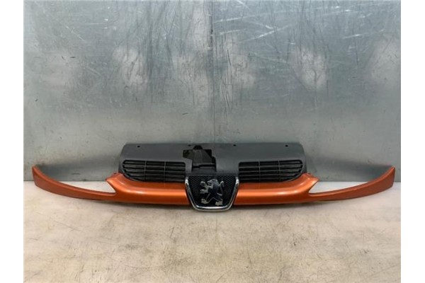 Recambio de rejilla paragolpes delantero para peugeot 206 1.4 i referencia OEM IAM   