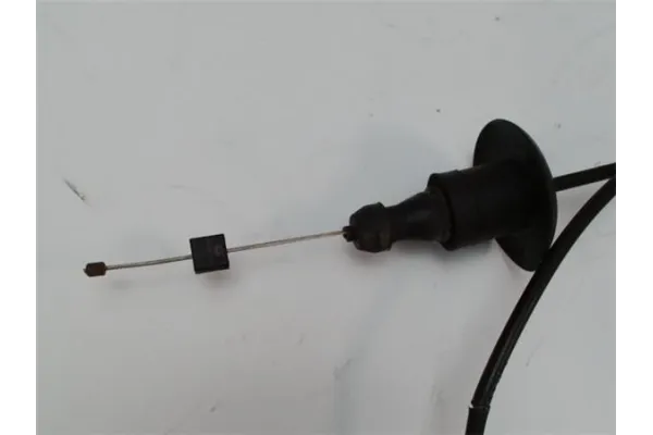 Recambio de cable apertura capo delantero para citroen c4 berlina 1.4 16v referencia OEM IAM 7937L3 3001006 