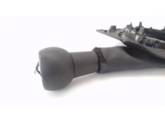 Recambio de pomo palanca cambio para citroen c4 coupe 1.6 vtr plus referencia OEM IAM 9652806777  