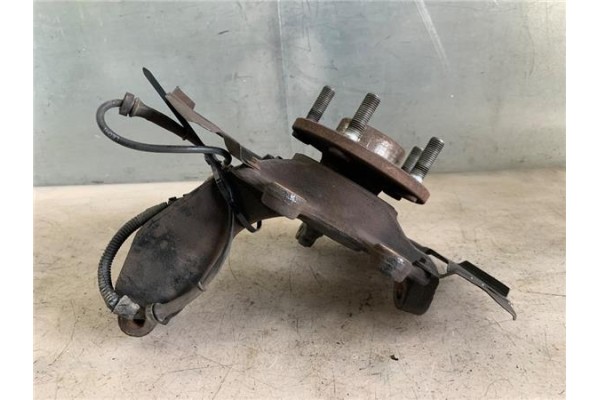 Recambio de mangueta delantero izquierda para volvo s40 berlina 1.6 referencia OEM IAM 30760282  