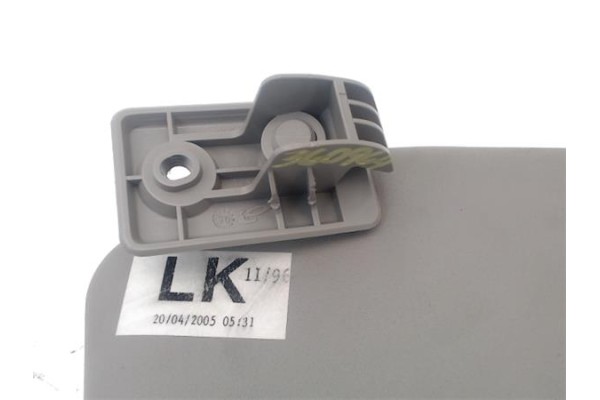 Recambio de parasol derecho para nissan micra (k12e) 1.2 16v referencia OEM IAM 96400AX371  