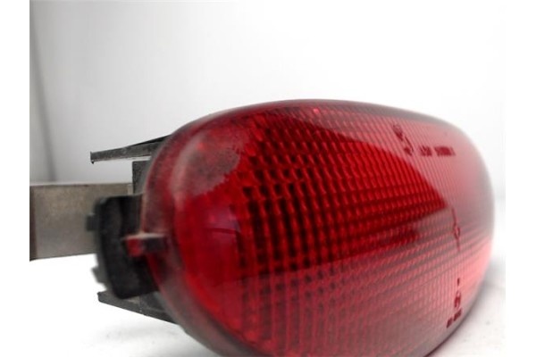 Recambio de piloto antiniebla trasero izquierdo para peugeot 206 1.4 i referencia OEM IAM 6351K5 2203283 7701068178 , PEUGEOT | 