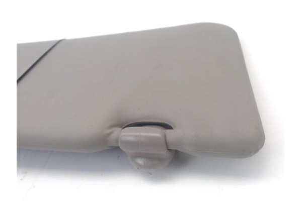 Recambio de parasol derecho para nissan micra (k12e) 1.2 16v referencia OEM IAM 96400AX371  