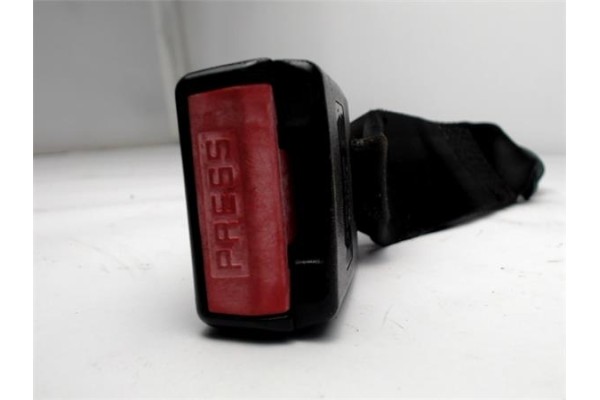 Recambio de anclaje cinturon trasero central para peugeot 206 1.4 i referencia OEM IAM 4251092  