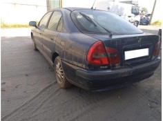 mitsubishi carisma berlina 5 (da0) del año 2003