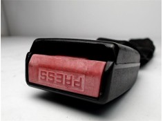 Recambio de anclaje cinturon trasero izquierdo para peugeot 206 1.4 i referencia OEM IAM 4251092  