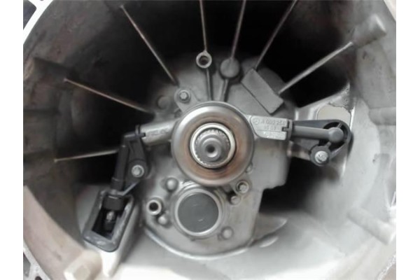 Recambio de caja cambios manual para mercedes-benz clase c (bm 203) berlina 1.8 180 compressor (203.046) referencia OEM IAM 2032