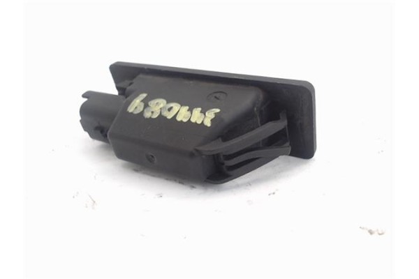 Recambio de piloto matricula trasero izquierdo para citroen c4 berlina 1.4 16v referencia OEM IAM   