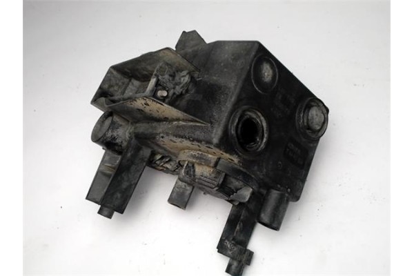 Recambio de faro antiniebla derecho para opel astra h berlina 1.8 referencia OEM IAM 0096726  