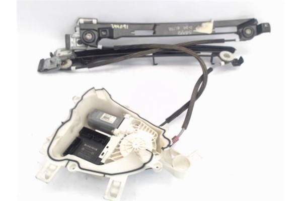 Recambio de elevalunas electrico delantero derecho para seat altea (5p1) 1.9 tdi referencia OEM IAM 1K0959792D  