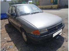 opel astra f berlina del año 1992