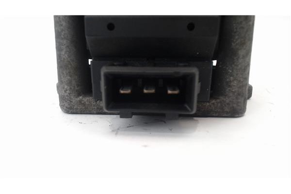 Recambio de bobina encendido para seat ibiza (6k1) 1.0 referencia OEM IAM 032905106F 6N0905104  Recambio de bobina encendido para seat ibiza (6k1) 1.0 referencia OEM IAM 032905106F 6N0905104