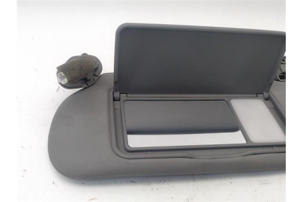 Recambio de parasol izquierdo para kia sorento (bl) 2.5 crdi referencia OEM IAM 852113E045CY  