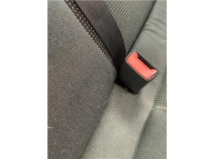 Recambio de anclaje cinturon trasero izquierdo para opel astra h gtc 1.7 cdti referencia OEM IAM 13128868  