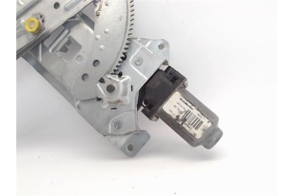 Recambio de elevalunas electrico delantero izquierdo para nissan kubistar (x76) 1.5 dci 70 referencia OEM IAM   
