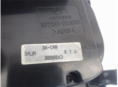 Recambio de embellecedor consola central para hyundai coupe (rd) 1.6 fx referencia OEM IAM 8474322c400  