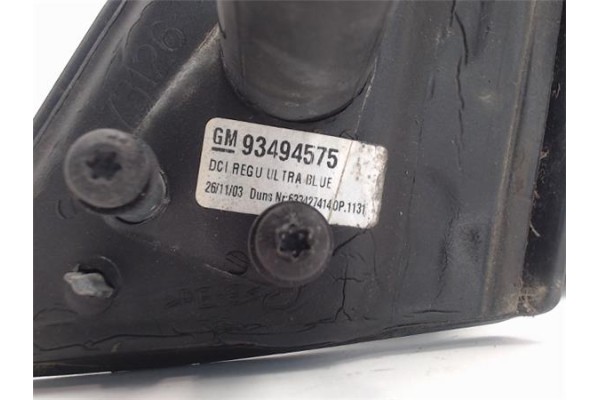 Recambio de retrovisor derecho para opel meriva referencia OEM IAM 93494575  