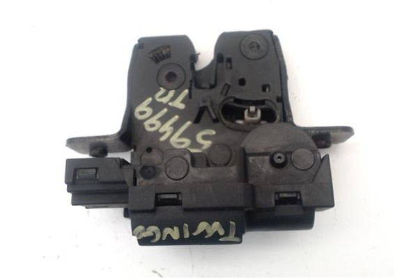 Recambio de cerradura porton para renault twingo (cn0_) 1.5 dci (cn0e) referencia OEM IAM 8200747429  