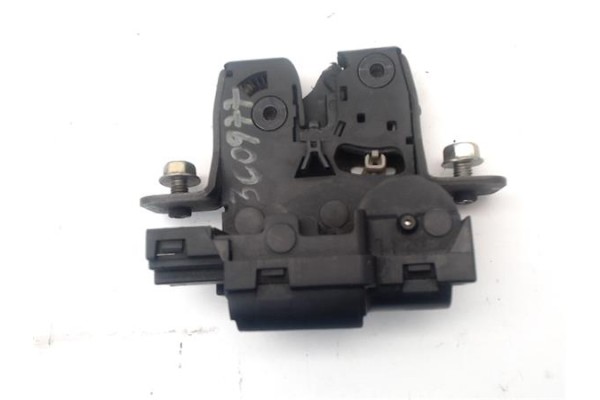 Recambio de cerradura porton para nissan micra (k12e) 1.2 16v referencia OEM IAM 90502EY10A  