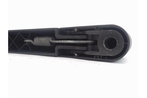 Recambio de brazo limpiaparabrisas trasero para opel astra h berlina 1.9 cdti 16v referencia OEM IAM 1273395  93178858 , OPEL | 
