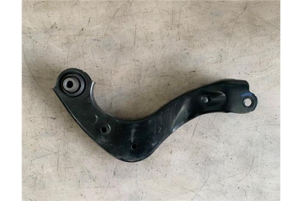 Recambio de brazo superior trasero izquierdo para toyota c-hr (x10) 2.0 hibrido referencia OEM IAM 48790F4010 ADBP860166 48770F4